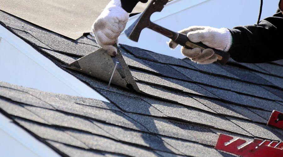 Professional Flat Roofing Installation in Nadeau, MI